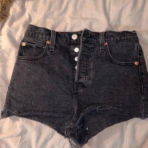 High waisted Levi’s